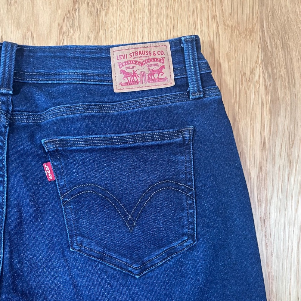 Levi 529 Curvy Bootcut Jeans Womens 14M Blue Denim Dark Wash Classic Casual